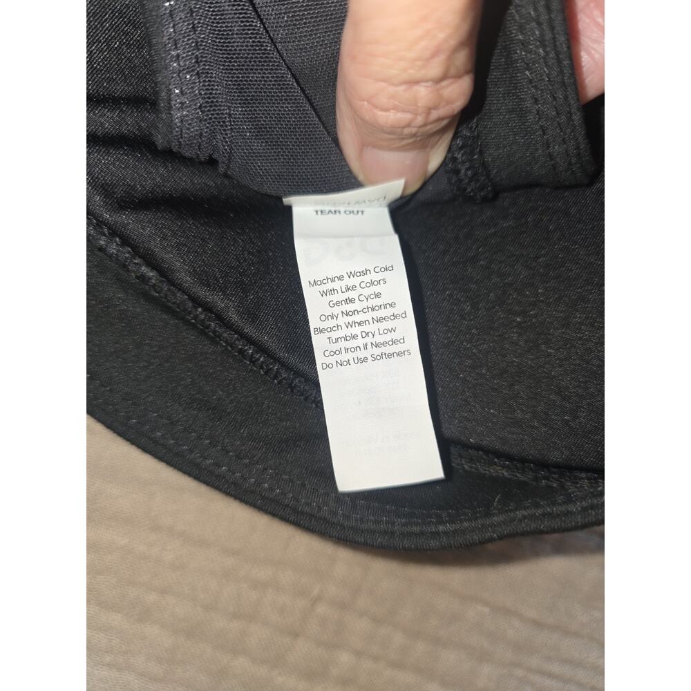 DSG Aspire Medium Support Sports Bra L Black Removable Pads new with tags top - Picture 4 of 8